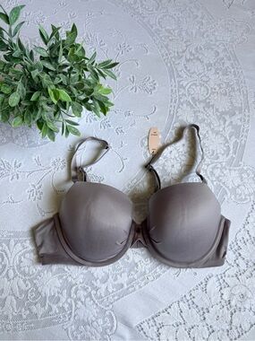 ⁠NWT Victoria’s Secret Fabulous Lined Demi Bra Taupe Gray 36C⁠